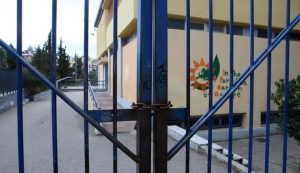 "Κανονικά η σχολική χρονιά,μαθήματα ίσως και μέσα στο Πάσχα"