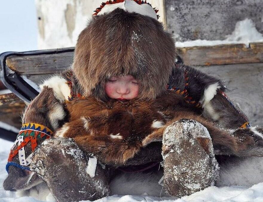 Πώς είναι η παιδική ηλικία σε διαφορετικά μέρη του κόσμου μέσα από 20 φωτογραφίες;