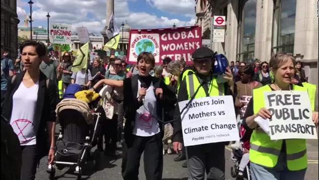 Birth Strike: To κίνημα γυναικών που έχει σταματήσει να κάνει παιδιά για να σώσει τον πλανήτη
