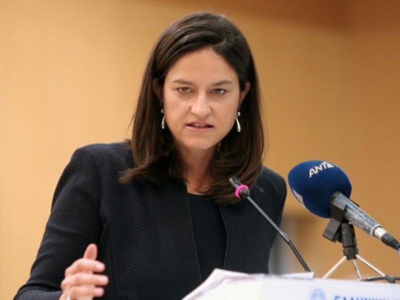 Ν. Κεραμέως: Γιατί δεν ανοίγει μόνο η Γ’ Λυκείου