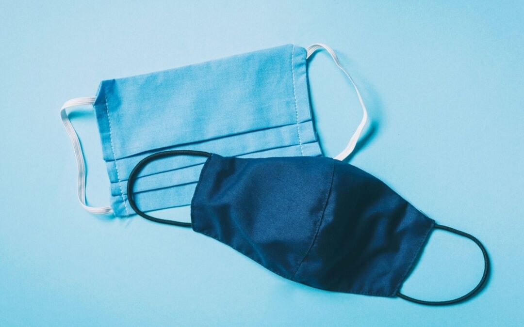 Κορωνοϊός: Δείτε ποιες αλλαγές εξετάζονται για τη χρήση της μάσκας σε δημόσιους χώρους και μέσα μεταφοράς