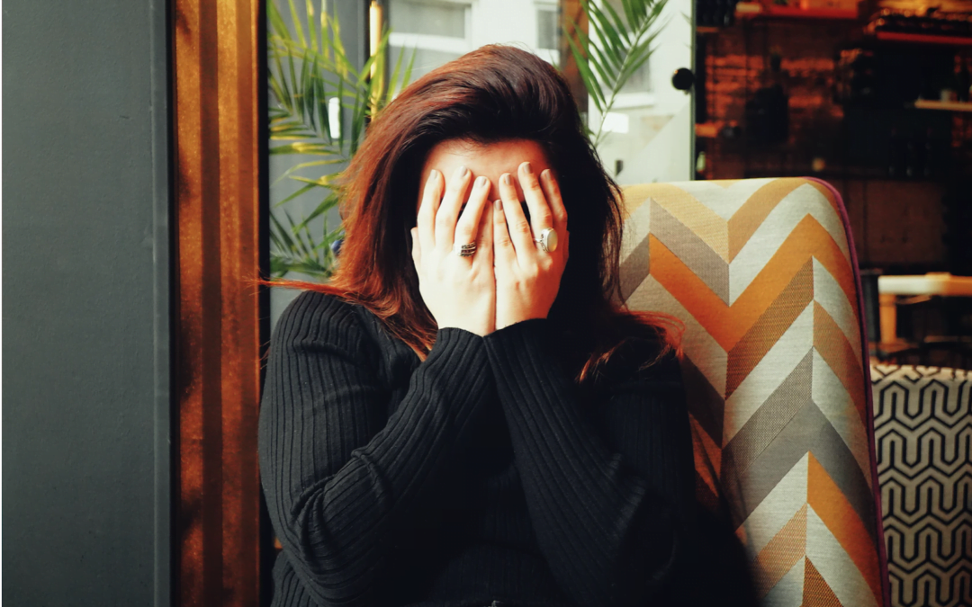 Ημικρανία: Τι να προσέξετε στη διατροφή σας για να την αποφύγετε