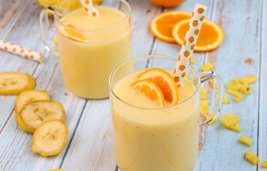 Smoothie με ανανά, μπανάνα και πορτοκάλι by Giorgos Tsoulis