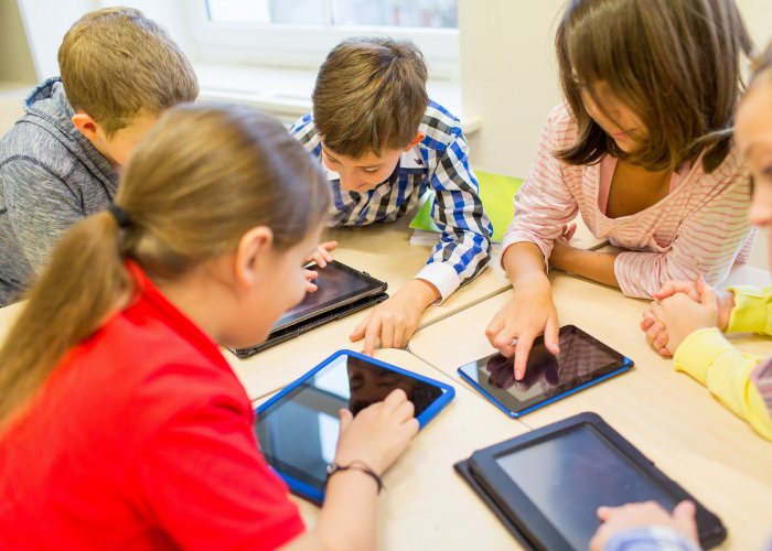 KIDS are RIGHT: Εργαστήριο από το Peace Journalism Lab, Τμήμα Δημοσιογραφίας Α.Π.Θ. 