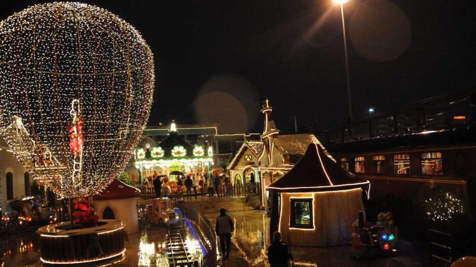 Θεσσαλονίκη: Ανοίγει μεγάλο χριστουγεννιάτικο πάρκο με παγοδρόμιο στον Μύλο
