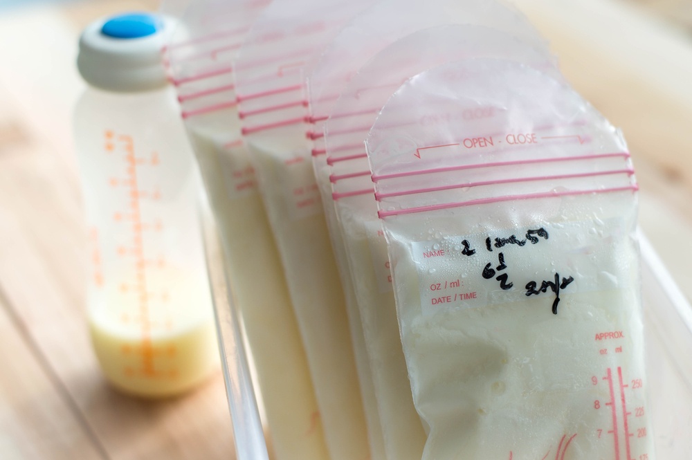 Πόσο διατηρείται το μητρικό γάλα – Οδηγός αποθήκευσης και διαχείρισης